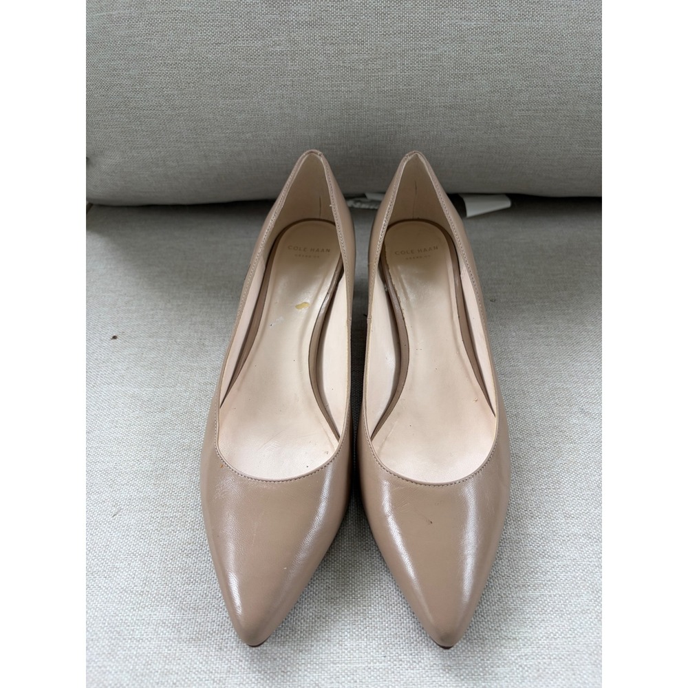 Cole Haan Grand.OS Pumps Women 9B Nude Pointed Toe Kitten Heels D43659